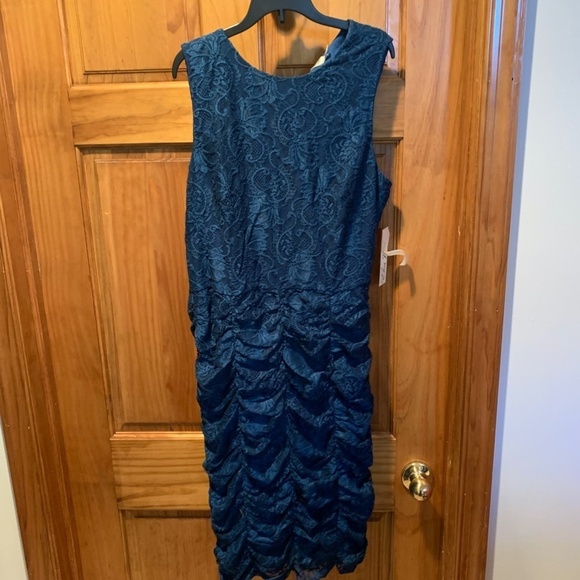 Eliza J Sleeveless Floral Lace Ruched Bodycon Dress in Teal size 14 NWT Flawed - Picture 2 of 6